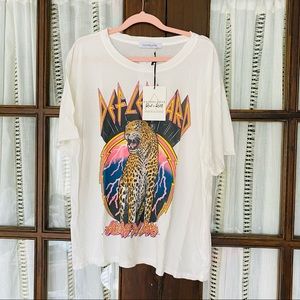 NWT Daydreamer Oversized Def Leppard Tee